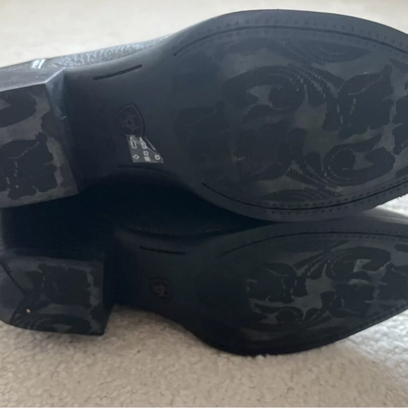 Ariat Ladies Heritage Western Black R Toe Deertan Boot Size 9 - Picture 9 of 10